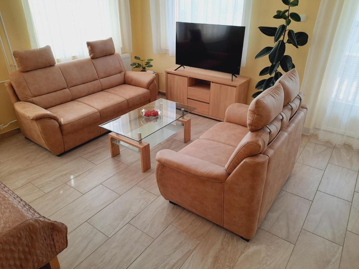 Apartmanház King Heviz Ngoại thất bức ảnh