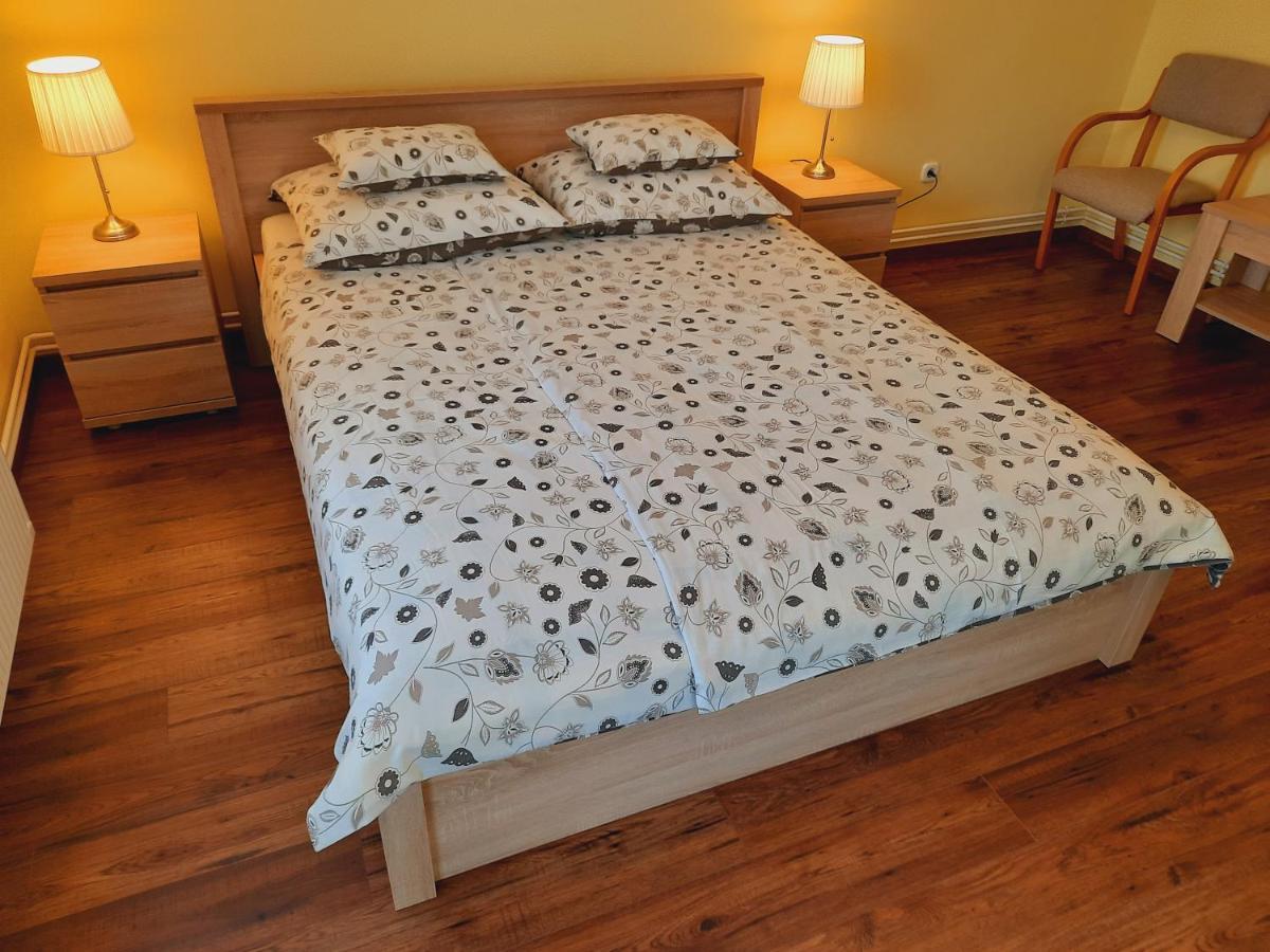 Apartmanház King Heviz Ngoại thất bức ảnh