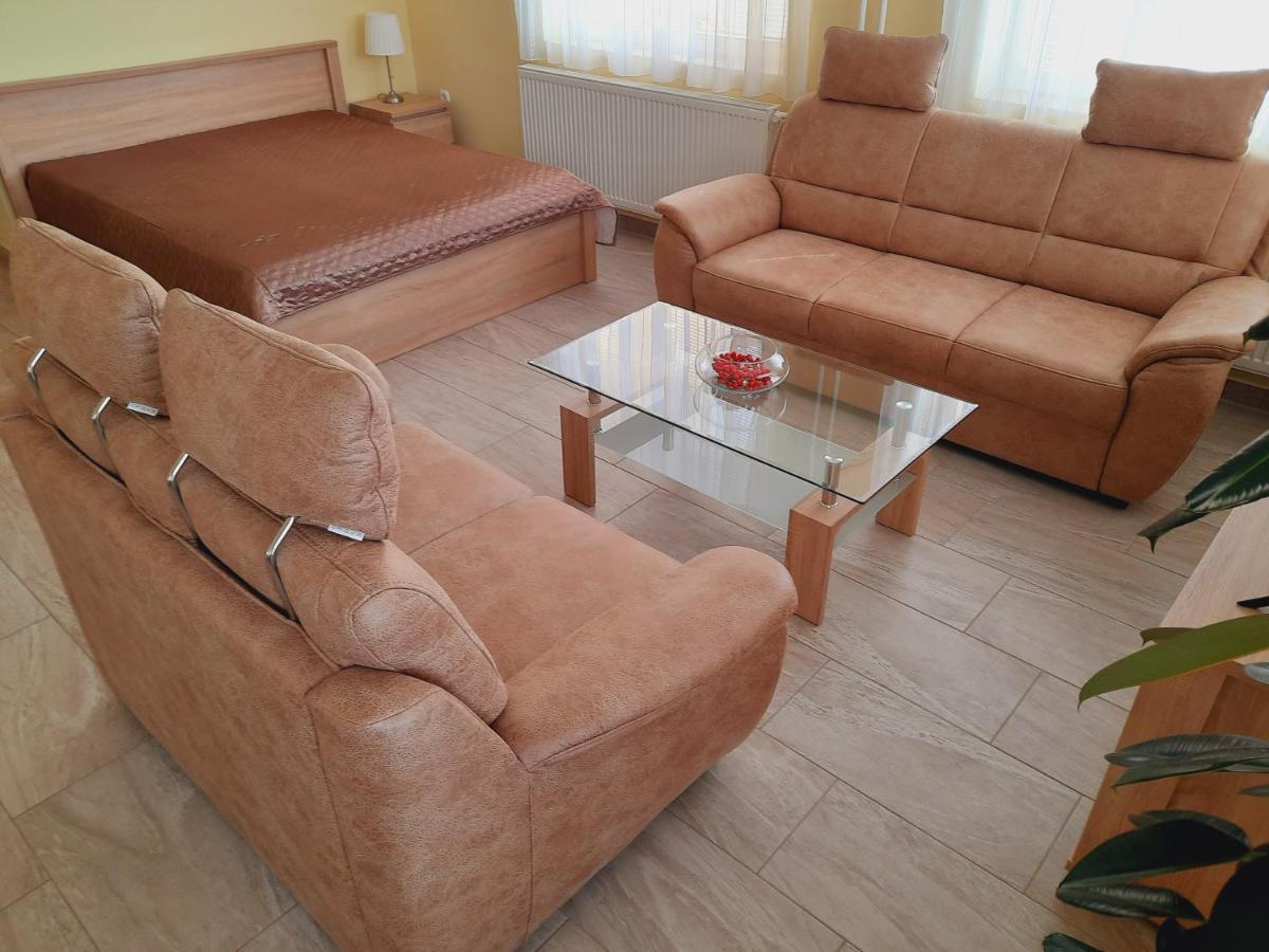 Apartmanház King Heviz Ngoại thất bức ảnh