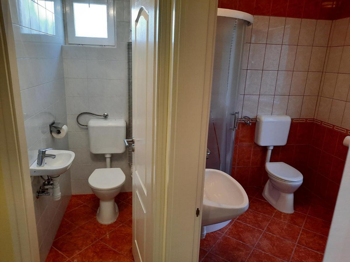 Apartmanház King Heviz Ngoại thất bức ảnh