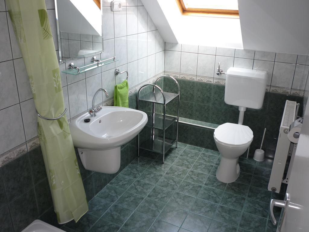 Apartmanház King Heviz Ngoại thất bức ảnh